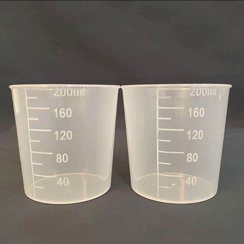 Plastmätskoppgjutning