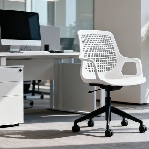 Plastkontorstolinsprutning